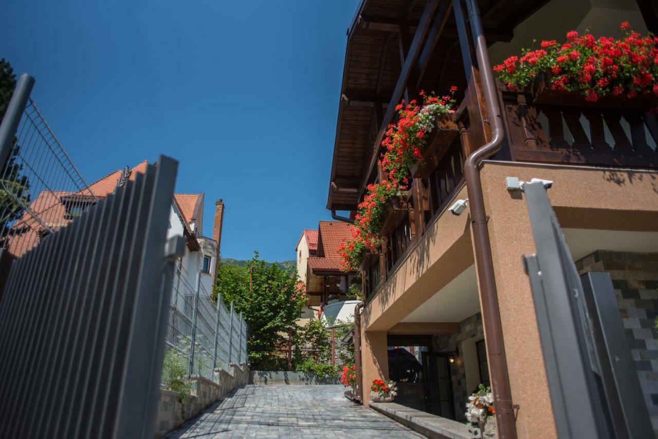 Uphill Residence Синая Экстерьер фото
